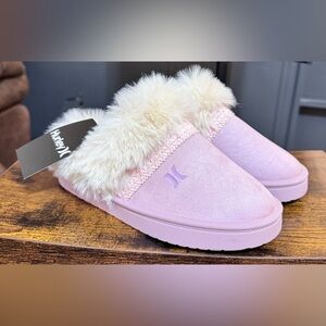 Hurley Kimmie Sz 2 Sparkly Purple Cozy Slippers- NWT